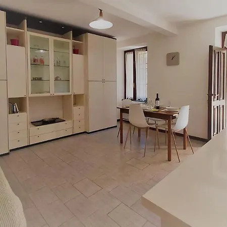 Apartament Sunny Day Como